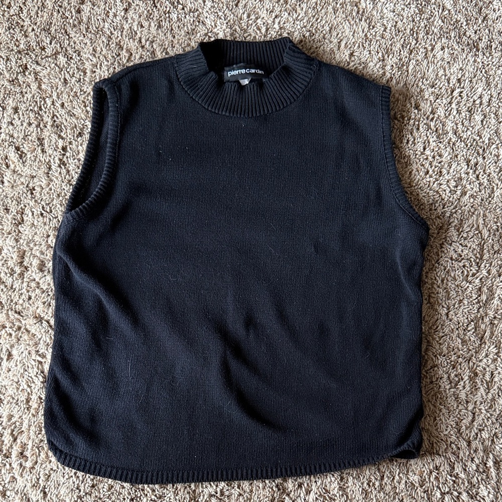 Pierre Cardin Black Knit Crewneck Sleeveless Sweater Top